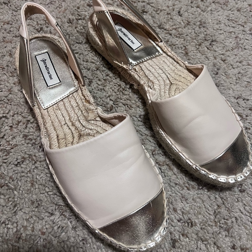 Stradivarius Basic Espadrilles Flats